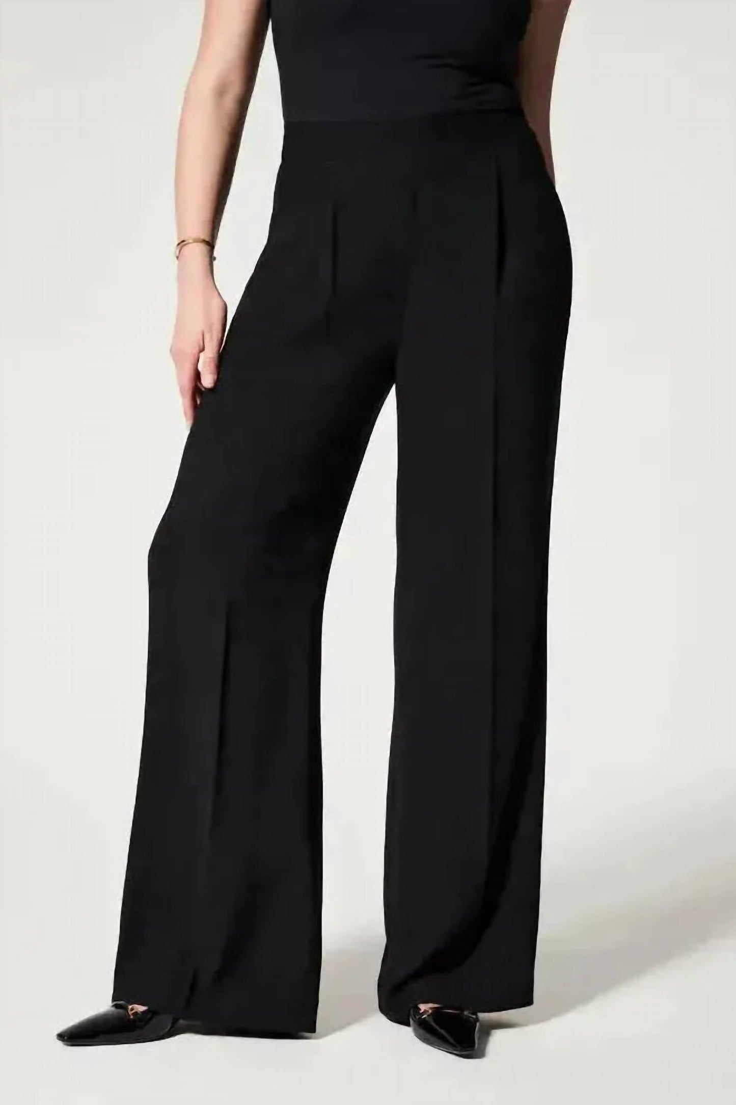 Spanx - Carefree Crepe Pleated Trouser