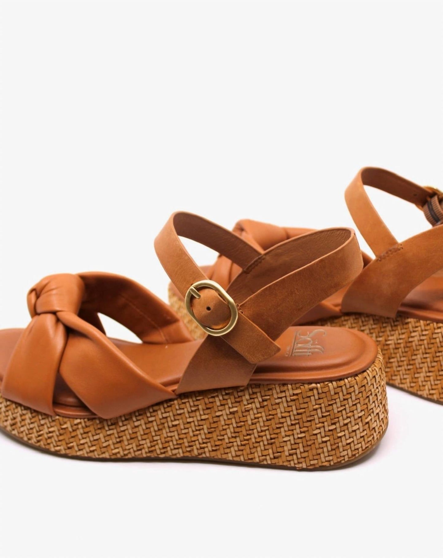 Sofft - Women's Farah Luggage Sandals
