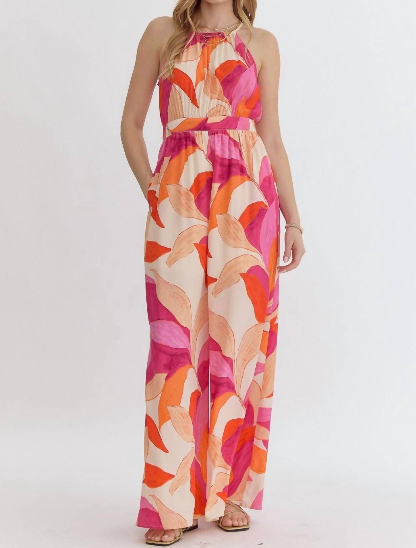 Entro - Halter Neck Sleeveless Jumpsuit