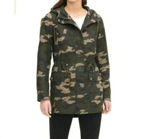 Levi'S - Jaqueta Parka com Capuz e Estampa Camuflada Jess Cotton Fishtail