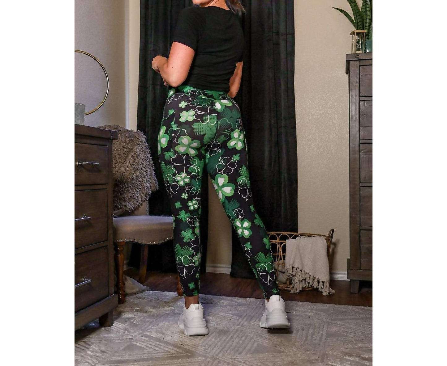 Julia Rose - St Patricks Day Shamrock Leggings