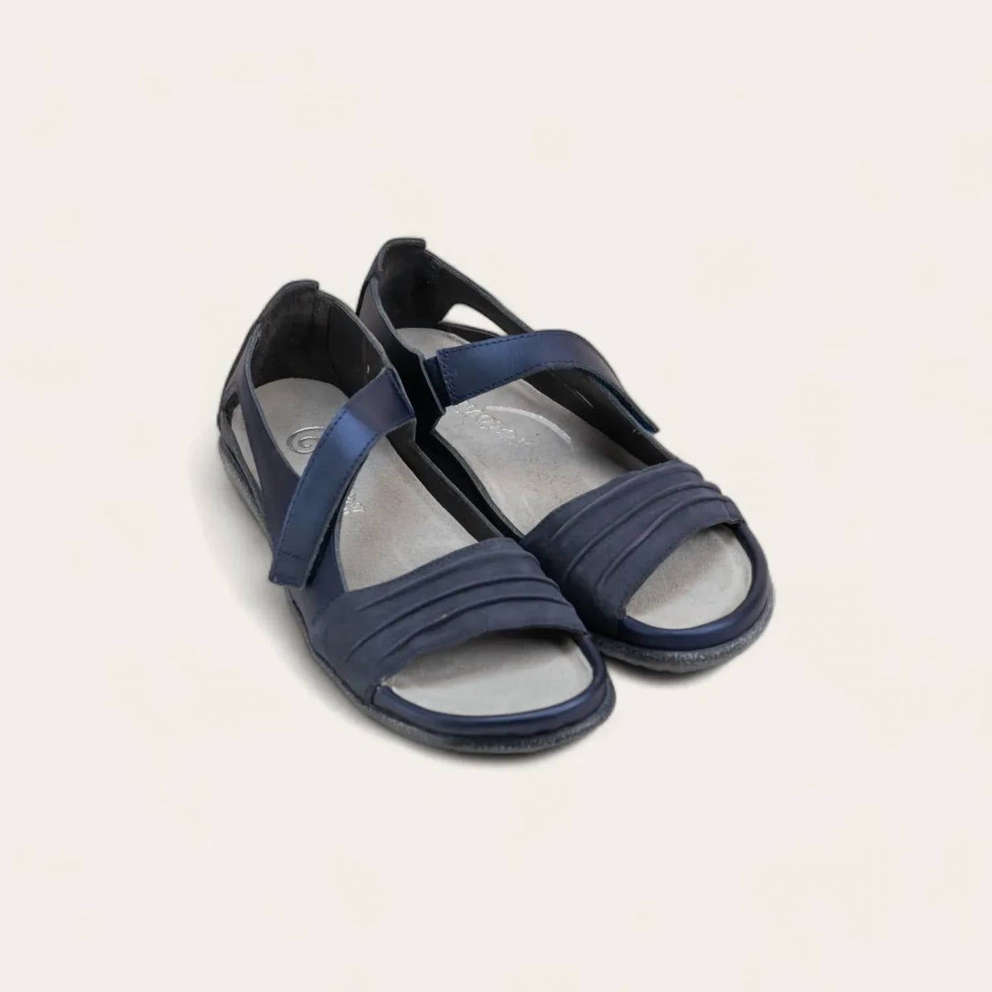 Naot - WOMEN'S PAPAKI SANDAL