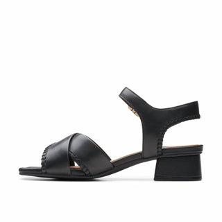 Clarks - Women's Serina 35 Cross Sandals