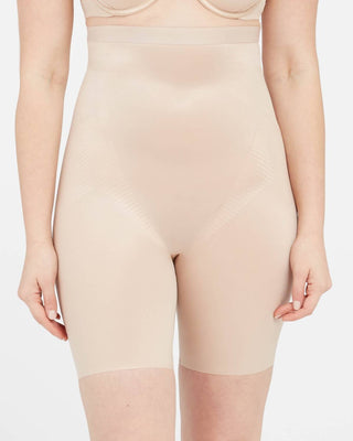 Spanx - Shorts Thinstincts Médio Coxa