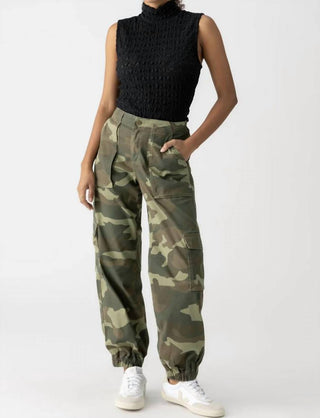 Santuário - Calça Cargo Cibernética