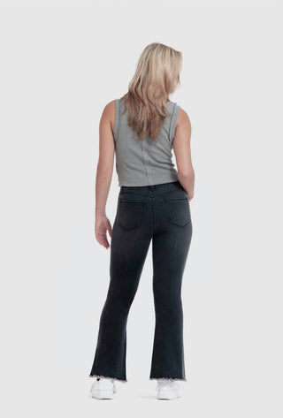 1822 Denim - Calça jeans bota cano curto com bainha desfiada e alta e baixa