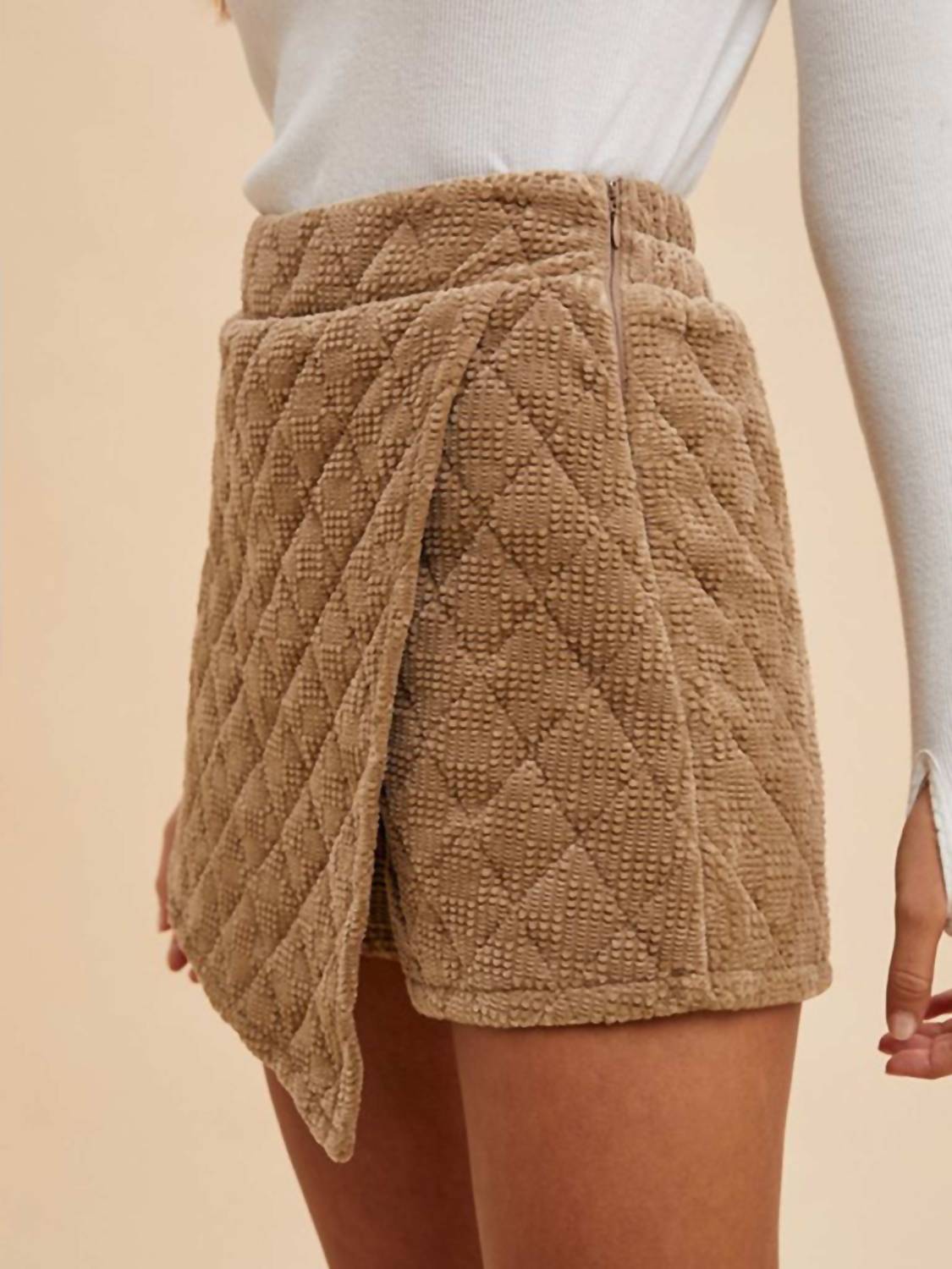 Anniewear - Quilted Velvet Skort