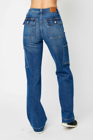 Judy Blue - Calça Jeans Cargo Bootcut de Cintura Alta