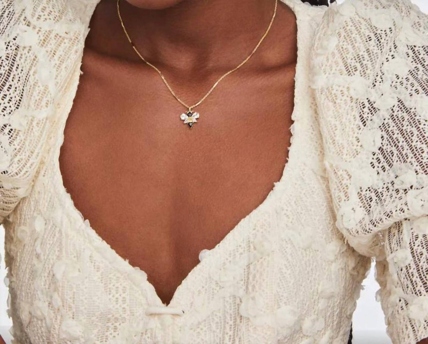 Kendra Scott - Women's Bee Short Pendant Necklace