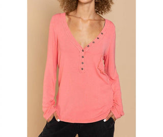 Pol - Blusa com decote em V e botões
