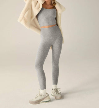 Além do Yoga - Jaqueta de Pele Sintética On The List