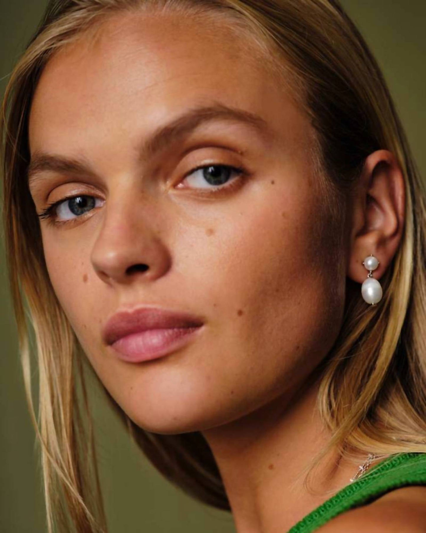 Kendra Scott - Eve White Pearl Drop Earring