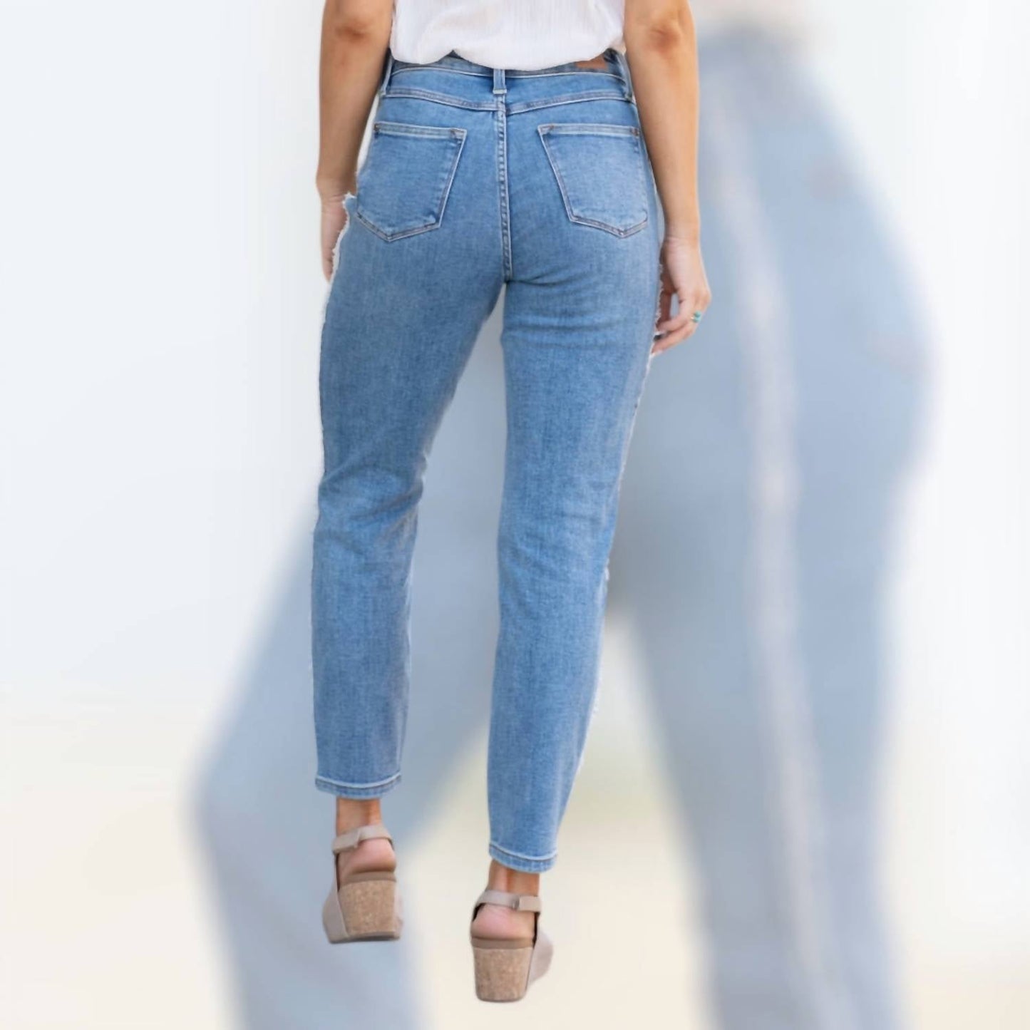 Judy Blue - High Waist Slim Fit Fray Side Seam Detail Jeans