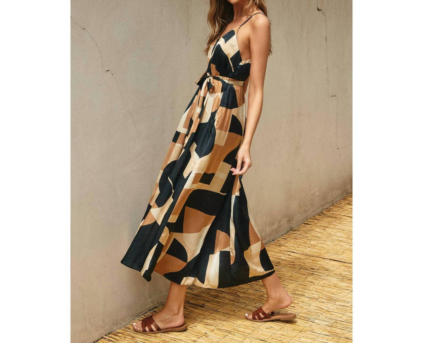 Dress Forum - First Class Extra Flared Maxi Dress