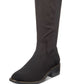 Botas de montaria femininas Material Girl Darcell Mixed Media até o joelho, pretas, tamanho 7 M