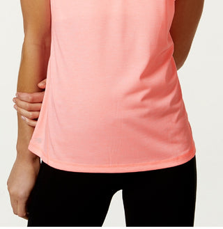 Camiseta ID Ideology Essentials Rapidry Heathered Feminina Rosa Tamanho X-G