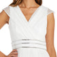 Vestido metálico feminino R &amp; M Richards Surplice, branco, tamanho 16W