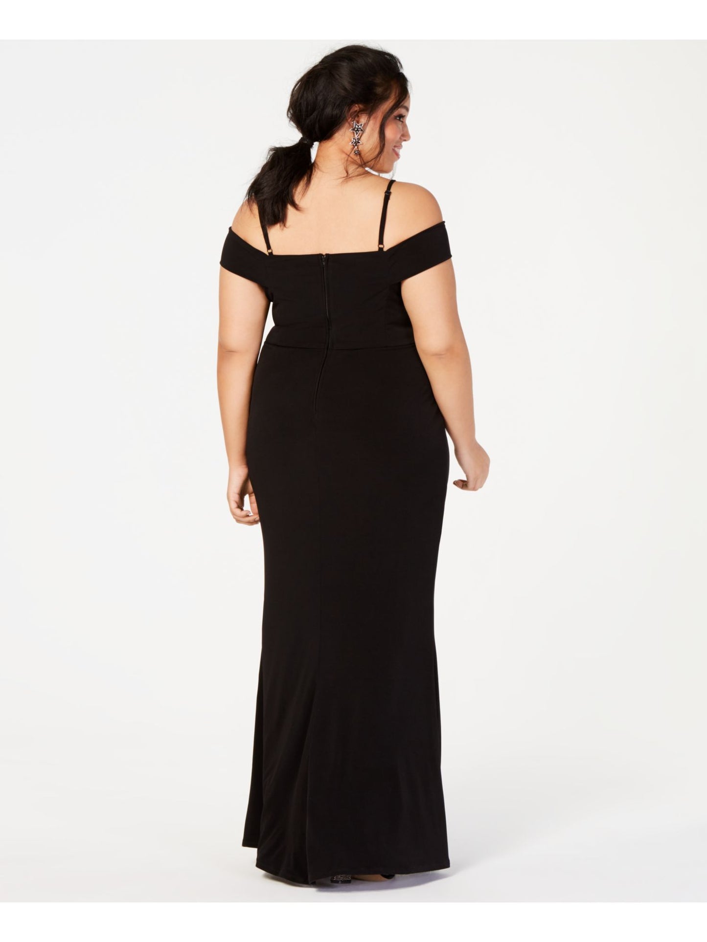 Vestido curto feminino City Studios com fenda e ombros de fora, preto, tamanho 20W