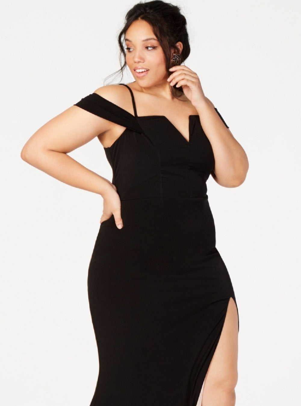 Vestido curto feminino City Studios com fenda e ombros de fora, preto, tamanho 22W