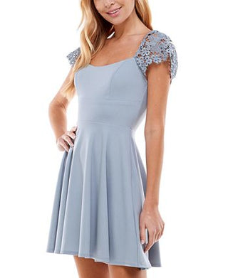 Vestido curto com manga de renda infantil City Studios azul tamanho 13