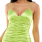 Vestido City Studios Junior com decote profundo e franzido, amarelo, tamanho pequeno