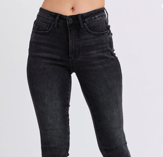 Judy Blue - Calça Jeans Skinny com Controle de Barriga de Cintura Média