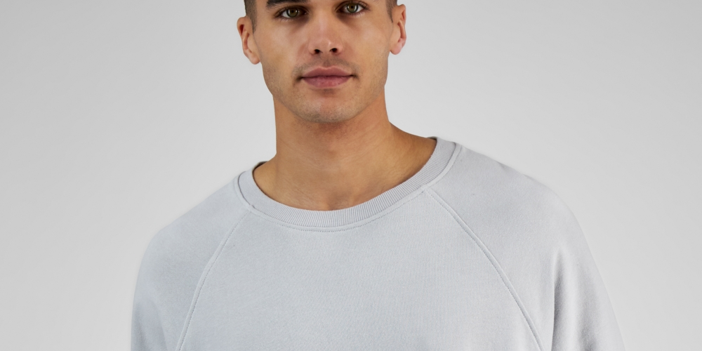 E agora este moletom raglan masculino cinza