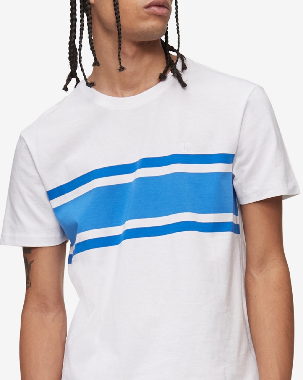 Camiseta Calvin Klein Masculina Listrada no Peito Branca Tamanho XX-G