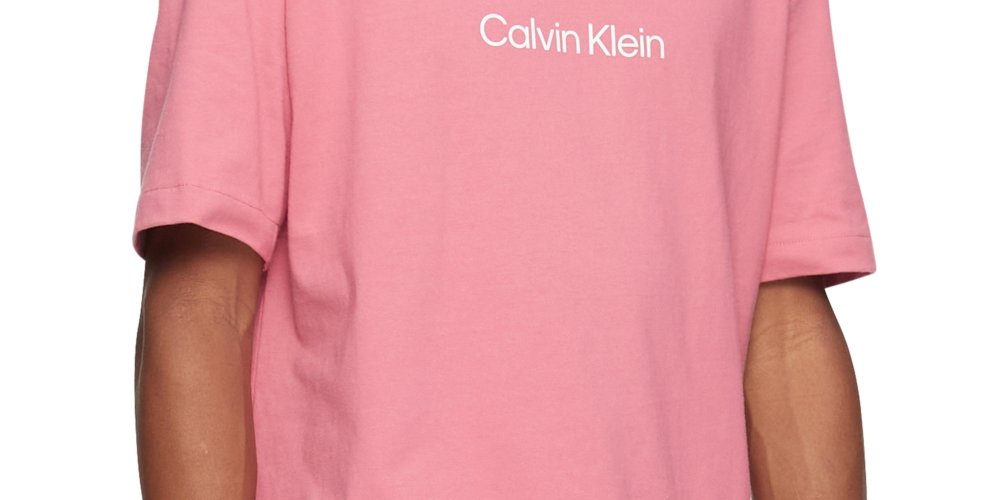 Camiseta Calvin Klein Masculina Relaxed Fit com Logo Padrão e Gola Redonda Rosa Tamanho G