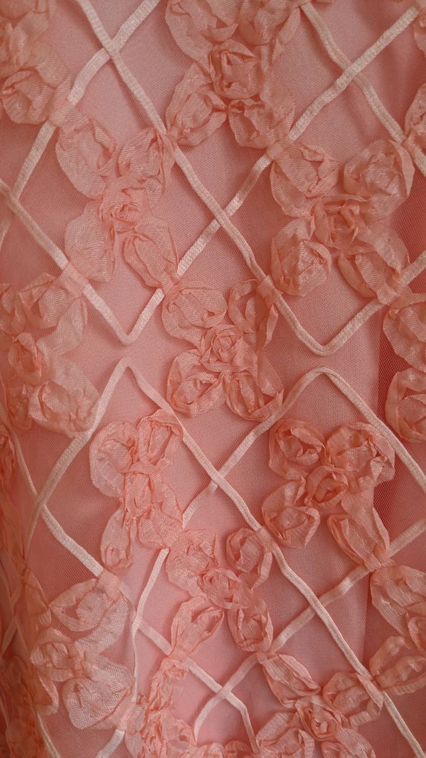 Entro - 3D Embroidered Blouse