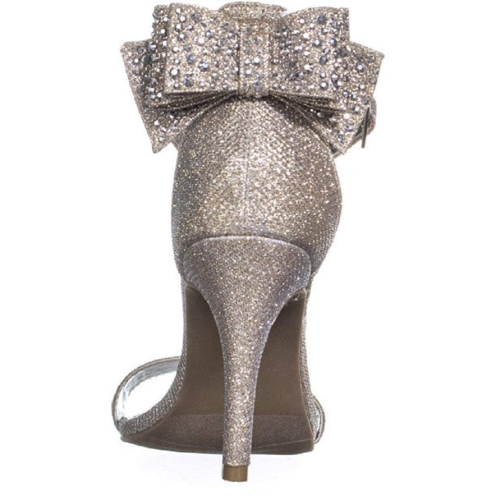 Material Girl Beverly Sandálias femininas com tira no tornozelo e bico aberto para ocasiões especiais, cinza, tamanho 10 M