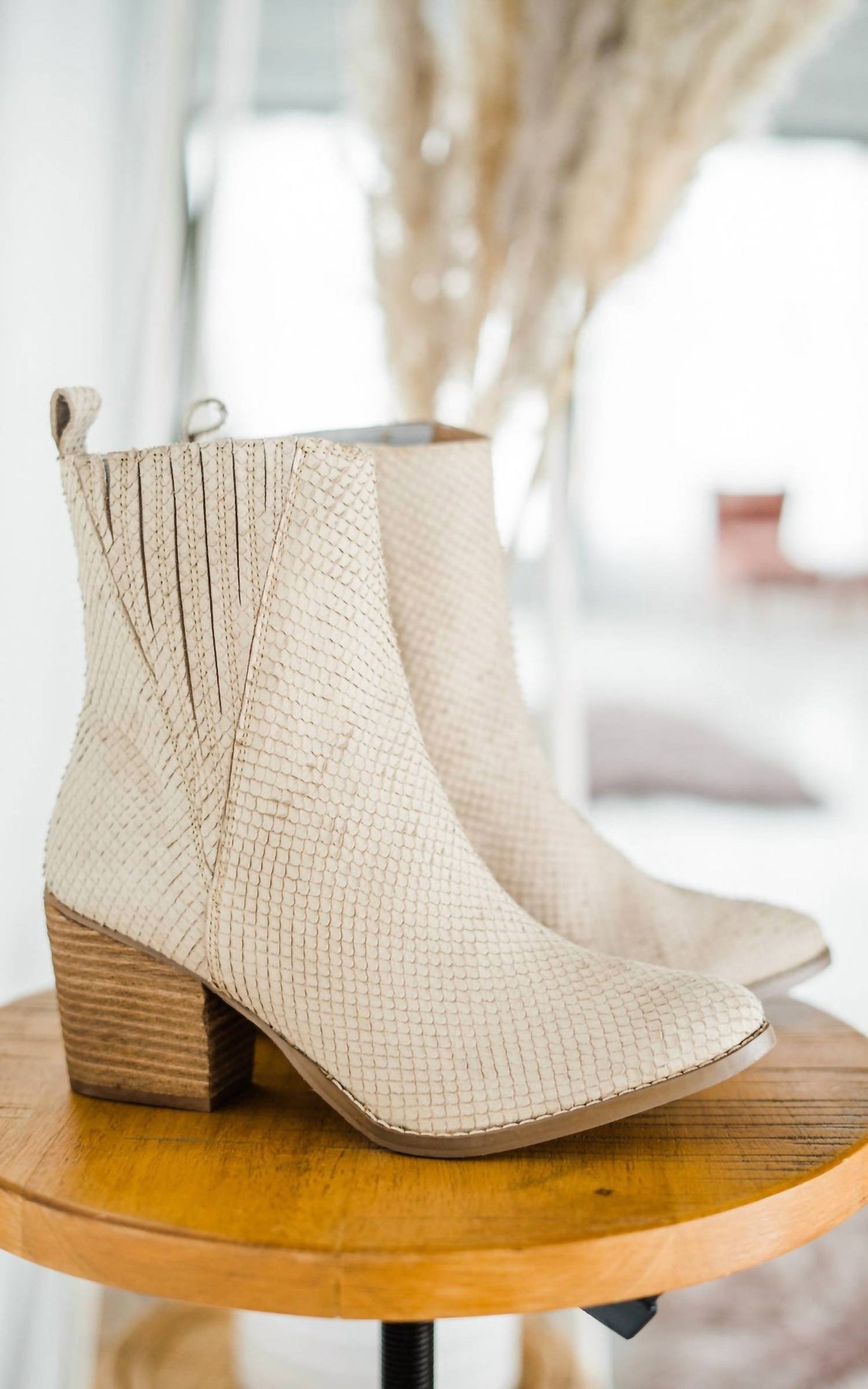 Naughty Monkey - Women's Lizard Bootie