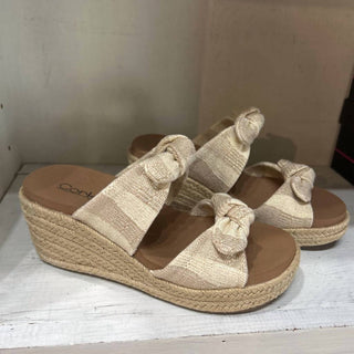 Corkys Footwear - Sandálias de cunha listradas Tie The Knot femininas