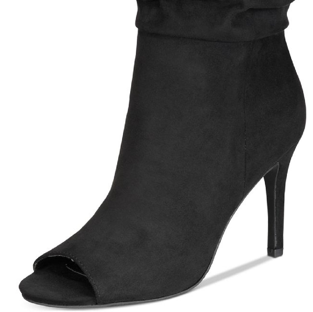 Botas de salto aberto Petra da Material Girl para mulheres, pretas, tamanho 7 M