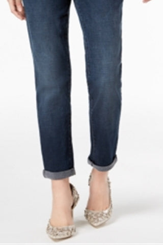 Calça jeans curta feminina Curvy Fit Boyfriend da INC International Concepts, azul, tamanho 10