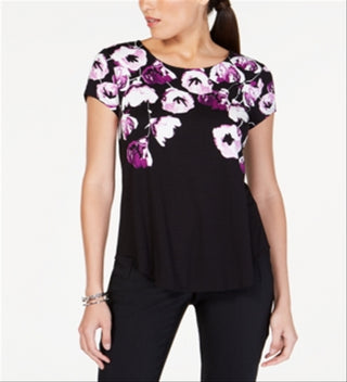 Camiseta feminina Alfani estampada com bainha redonda, preta, tamanho pequeno P