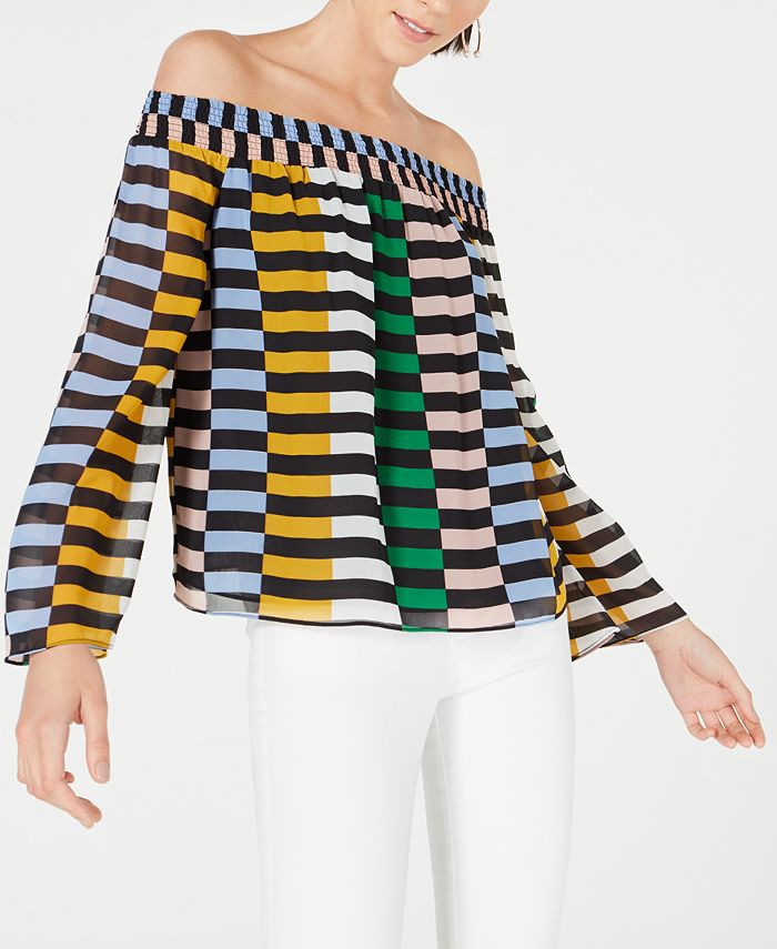 Blusa feminina Bar III ombro a ombro manga sino preta tamanho XXS