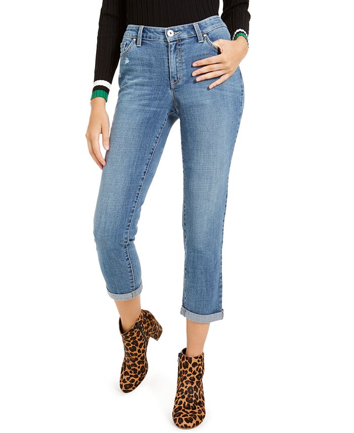 Calça jeans curta feminina Curvy Fit Boyfriend da INC International Concepts, azul, tamanho 4