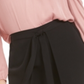 Blusa feminina Bar III com decote em V e abertura em formato de fechadura, rosa, tamanho médio