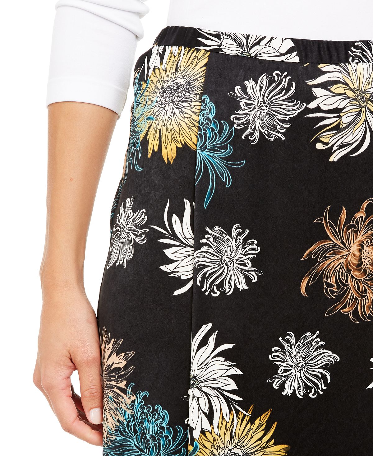 Saia envelope sintética com estampa floral Alfani feminina, preta, tamanho 4