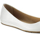 Sapatos baixos Eliana femininos Sun + Stone, brancos, tamanho 7 M