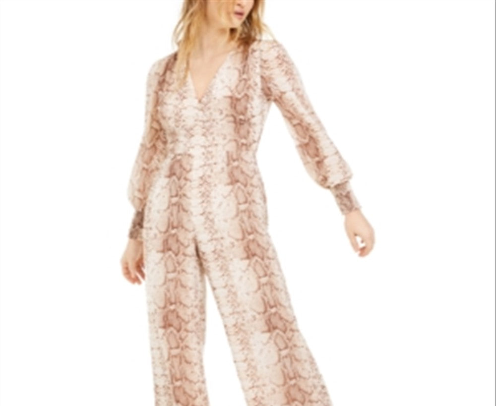 Macacão feminino Bar III com estampa de cobra marrom, tamanho médio