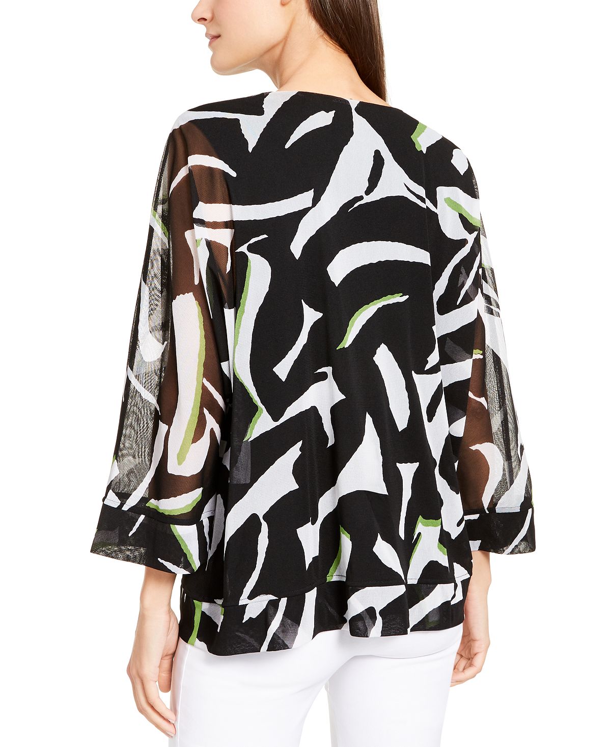 Blusa feminina Alfani com estampa animal, manga 3/4, decote em V, preta, tamanho grande