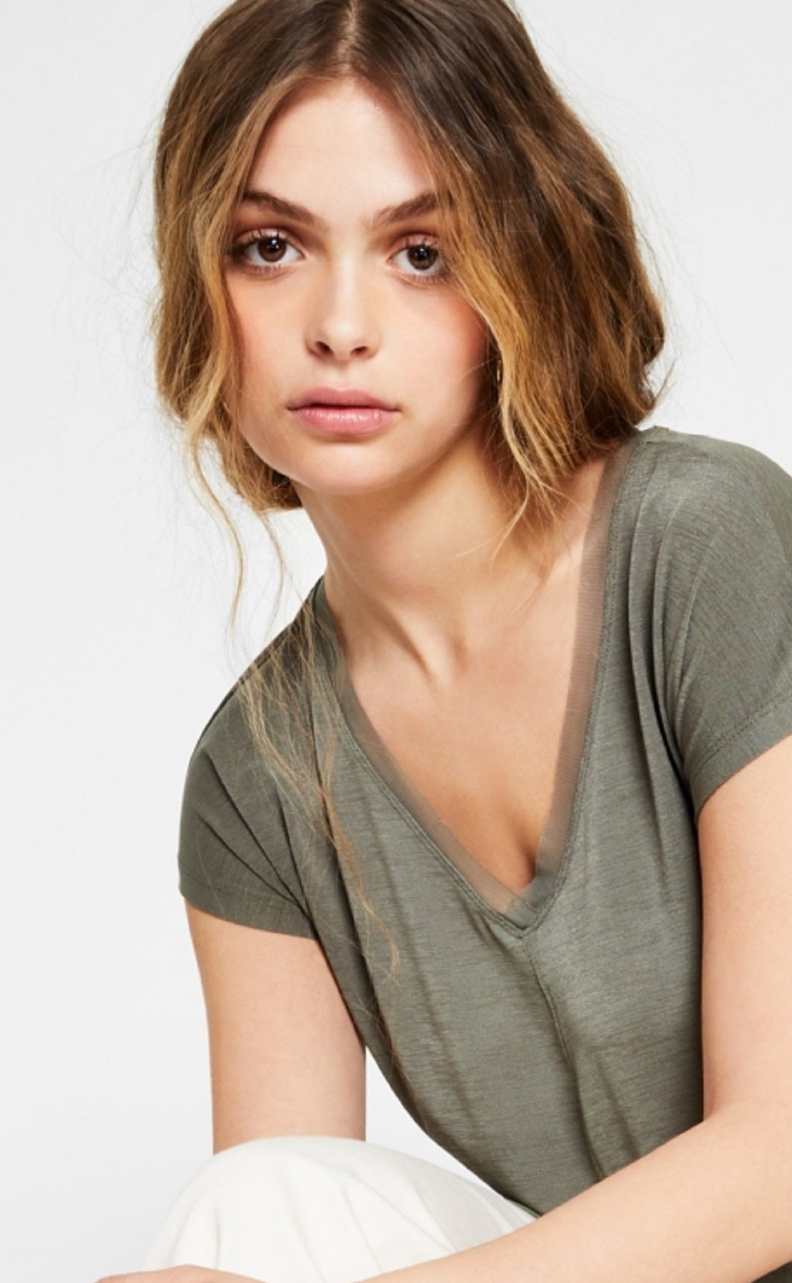 Blusa feminina Bar III com decote em V e malha mista, tamanho X-S