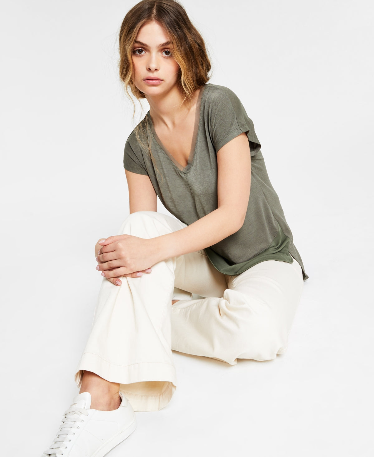 Blusa feminina Bar III com decote em V e malha mista, tamanho X-S