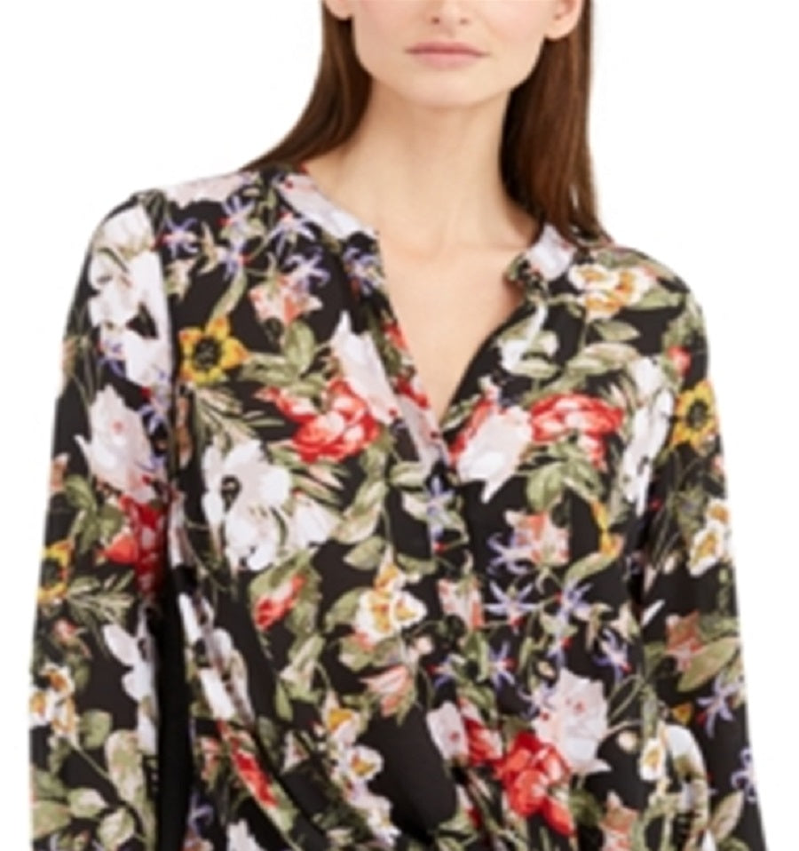 Blusa feminina com estampa floral e frente torcida, preta, tamanho extragrande, da INC International Concepts