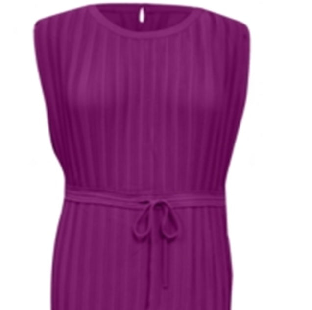 Vestido plissado feminino Alfani com cintura elástica e comprimento midi, roxo, tamanho médio