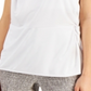 Blusa feminina Alfani com decote redondo e sem mangas e frente torcida, tamanho X-G
