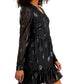Vestido curto feminino Bar III com decote em V e manga comprida, estilo flare, preto, tamanho pequeno