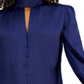 Blusa feminina Bar III com recorte em formato de fechadura, azul, tamanho médio
